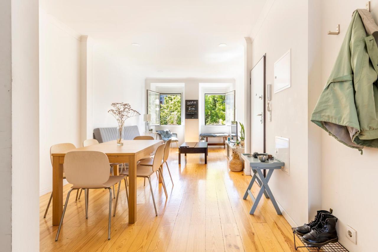 Apartment Comfy 3 Bedroom Campo De Ourique