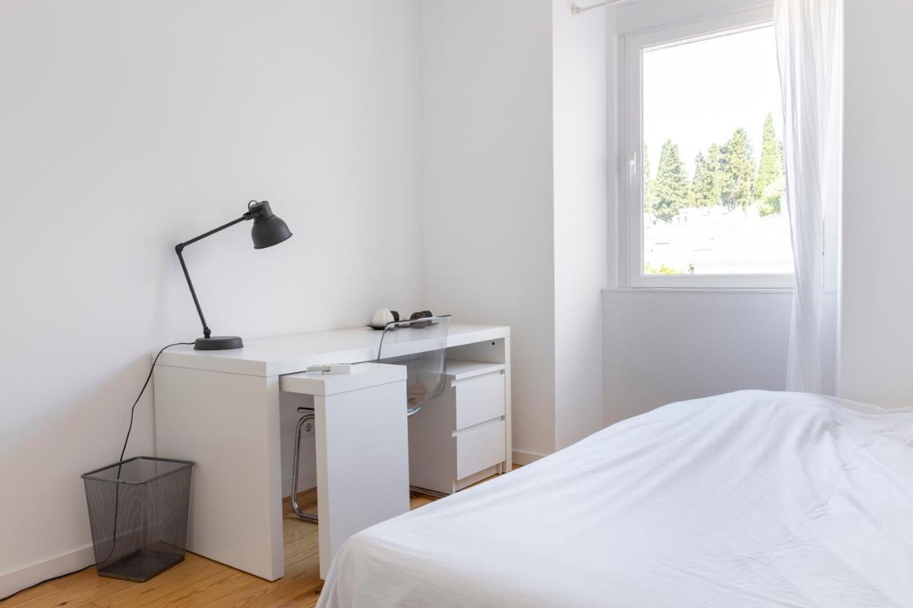 Apartment Comfy 3 Bedroom Campo De Ourique *