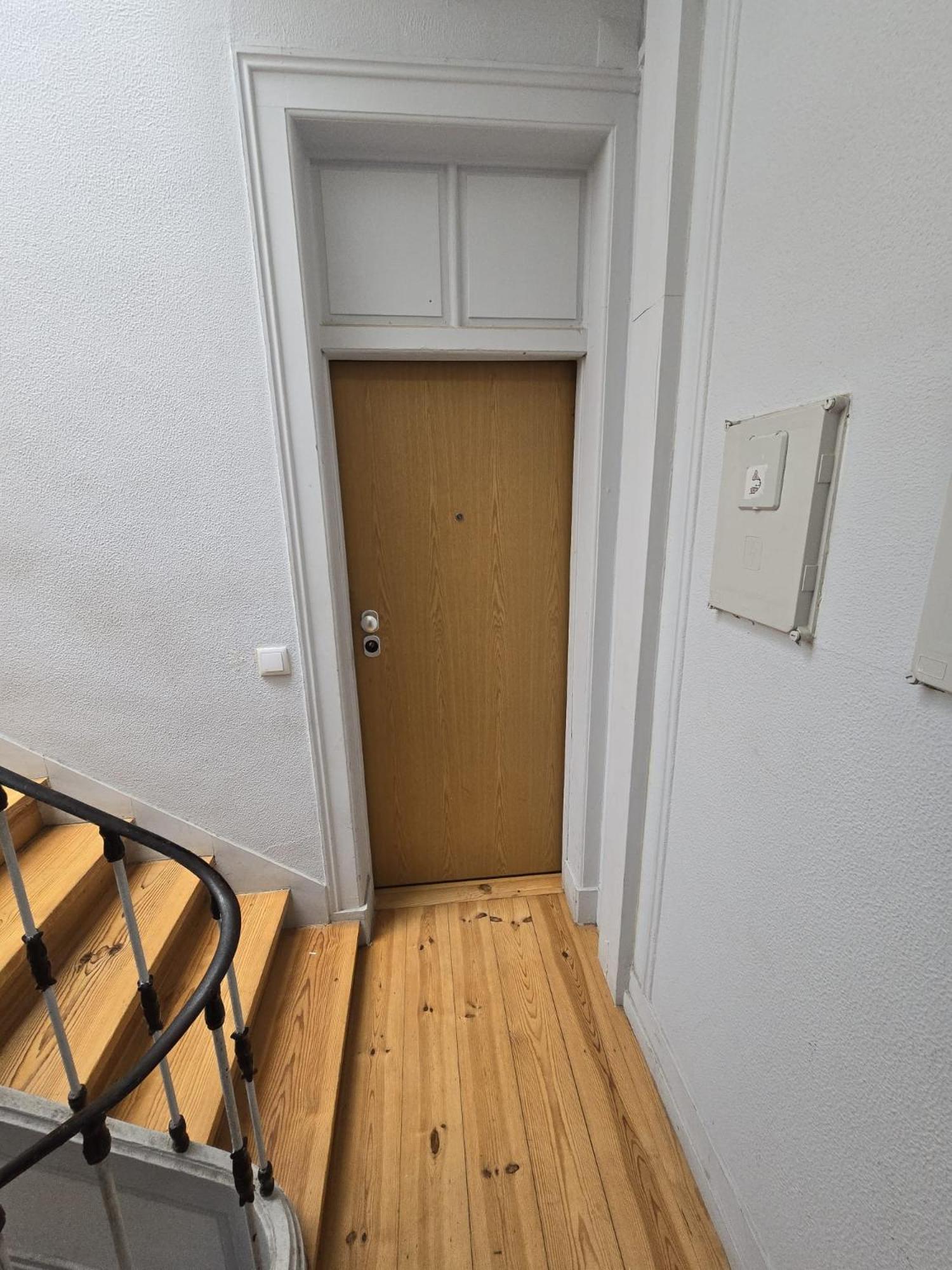 Comfy 3 Bedroom Campo De Ourique Apartment